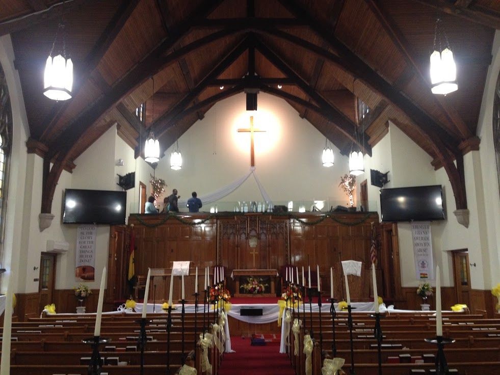 Inside Up Aisle View